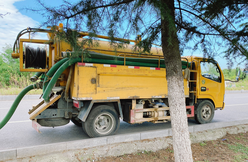 商场清洗抽粪车